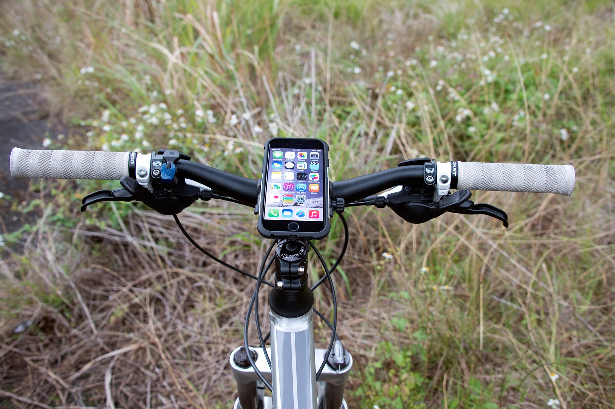 BioLogic SportsCase - Support vélo pour iPhone